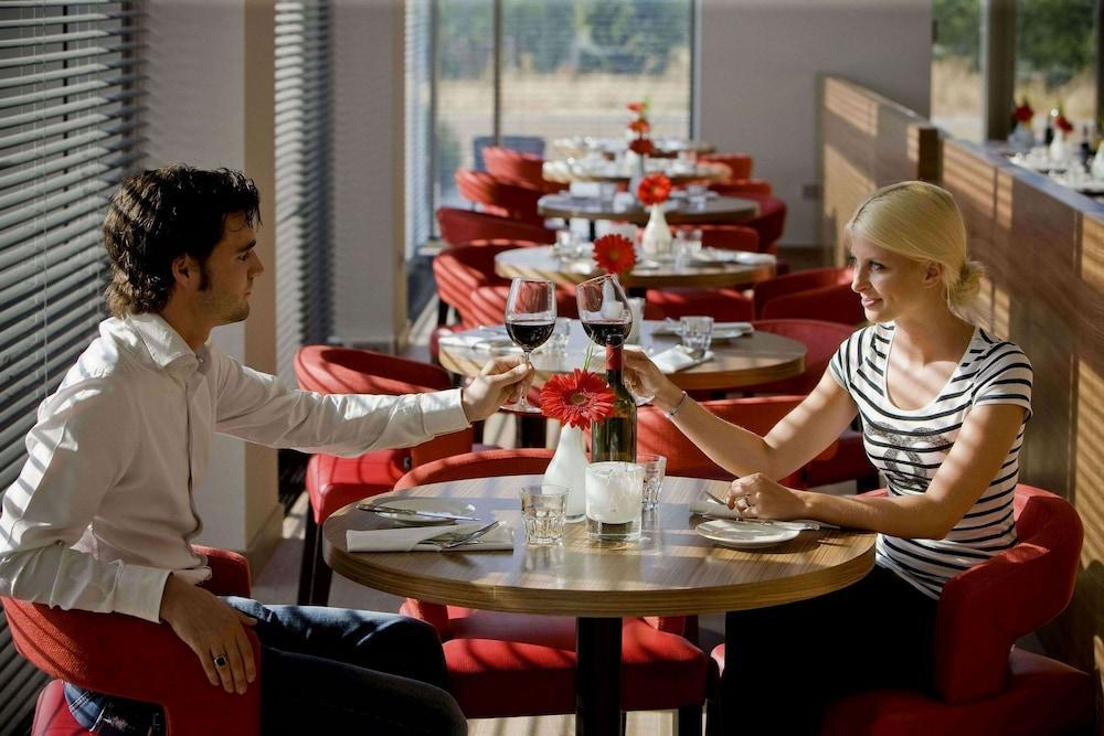 Der Valk Airporthotel 4*